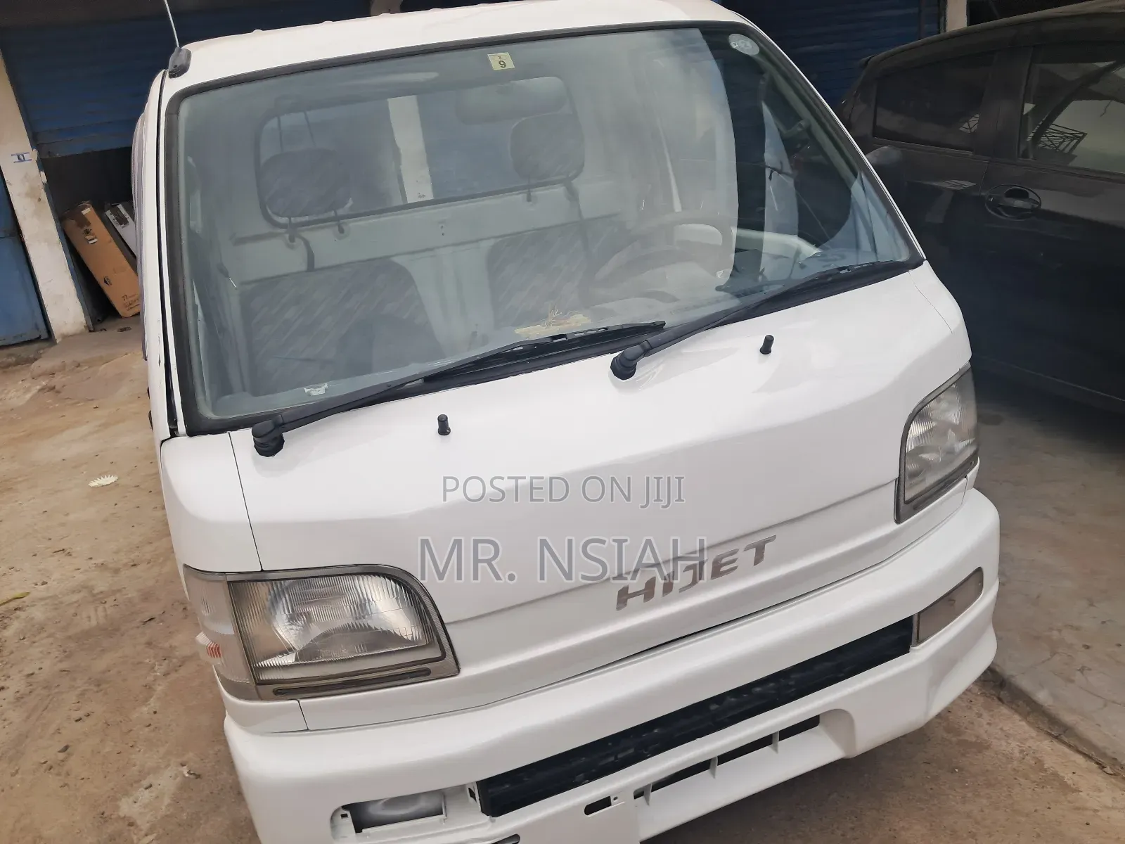 Daihatsu HIJET 2010 White
