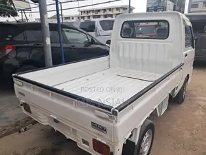 Daihatsu HIJET 2010 White