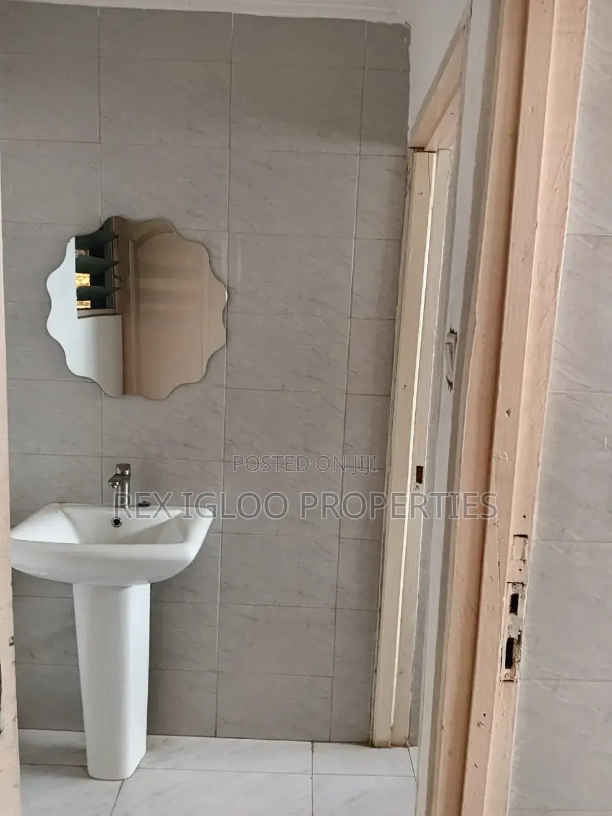 Office Spaces With Warehouse for Rent at Achimota