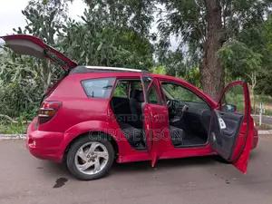 Pontiac Vibe 1.8L 2009 Red
