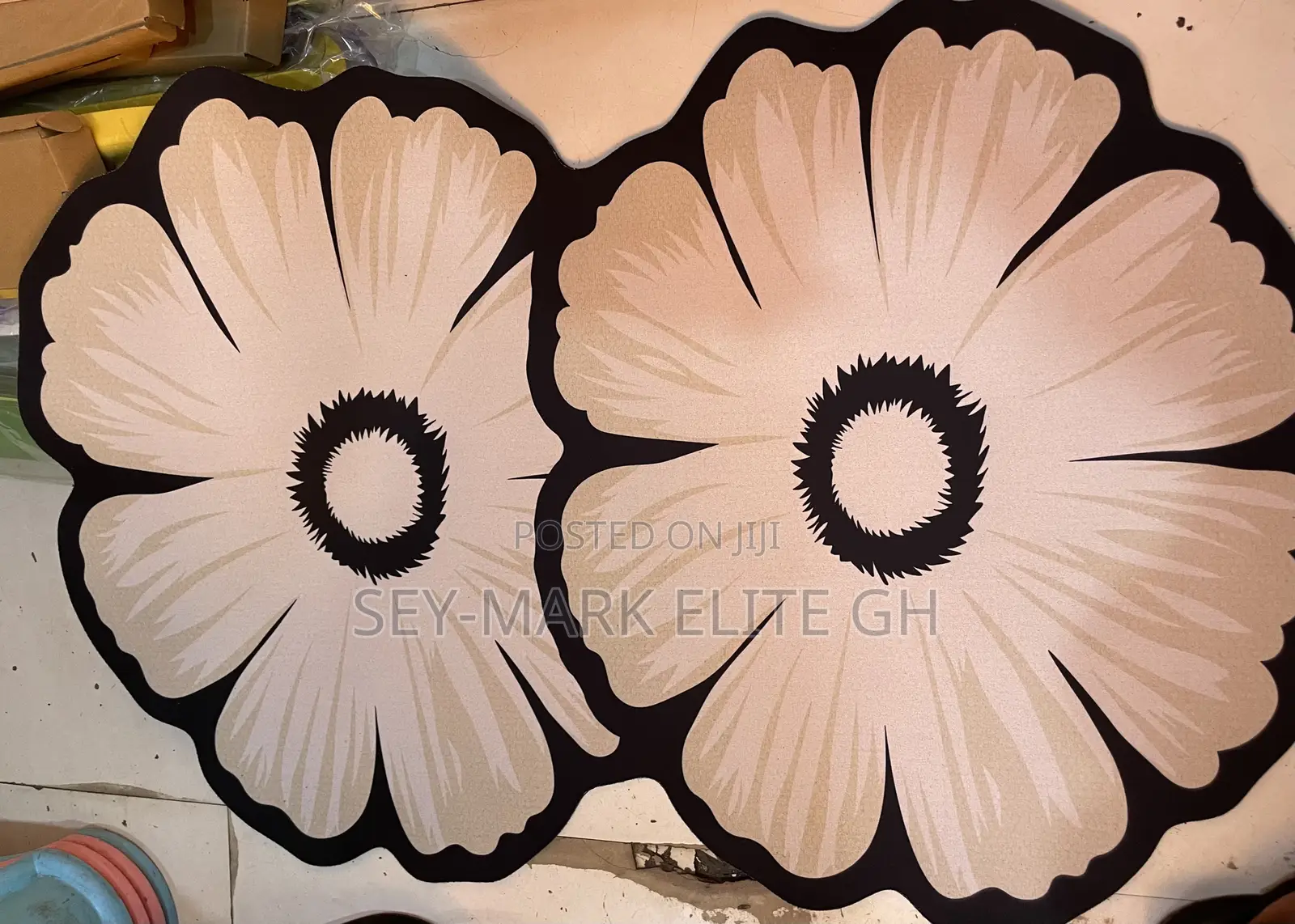Flower Shaped Absorbent Anti-slip Bathroom Mat