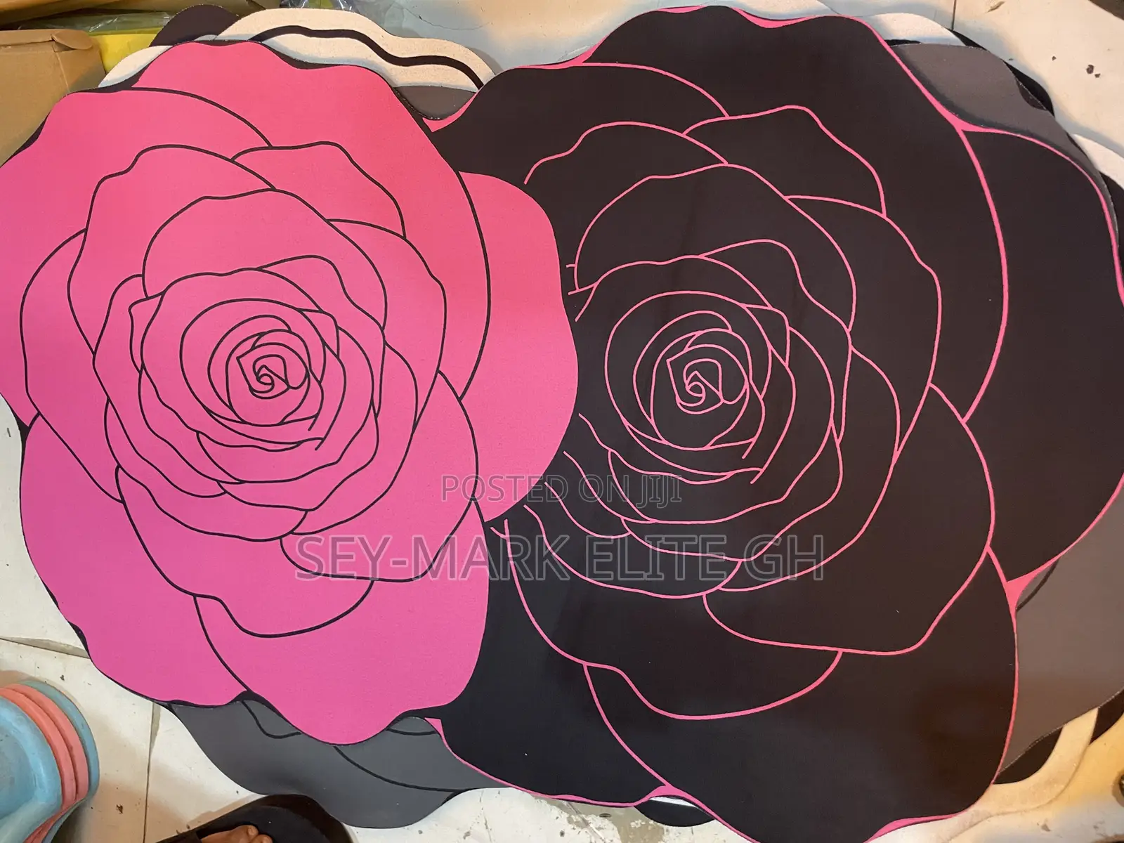 Flower Shaped Absorbent Anti-slip Bathroom Mat