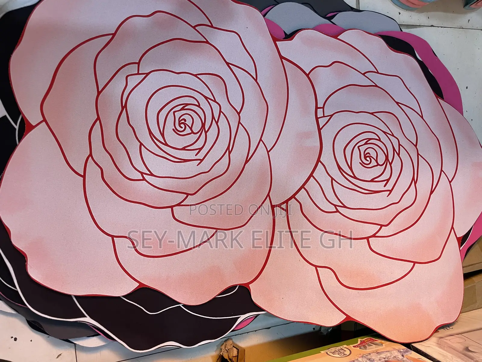 Flower Shaped Absorbent Anti-slip Bathroom Mat