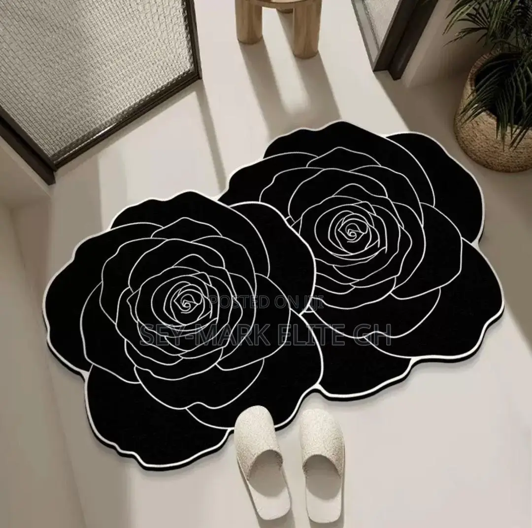 Flower Shaped Absorbent Anti-slip Bathroom Mat