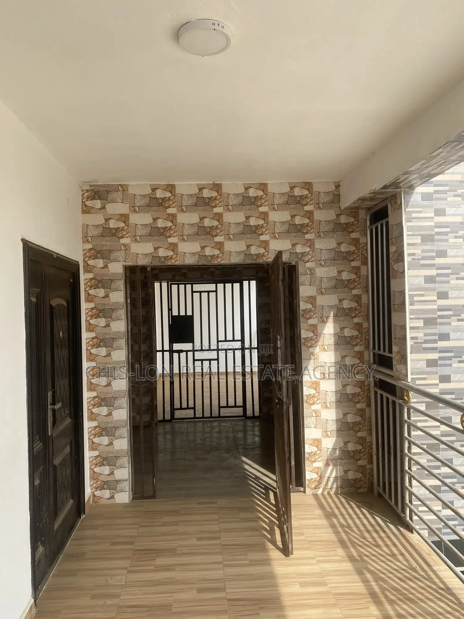 2bdrm Apartment in Chis-Lon Broker’S, Adam Nana for rent