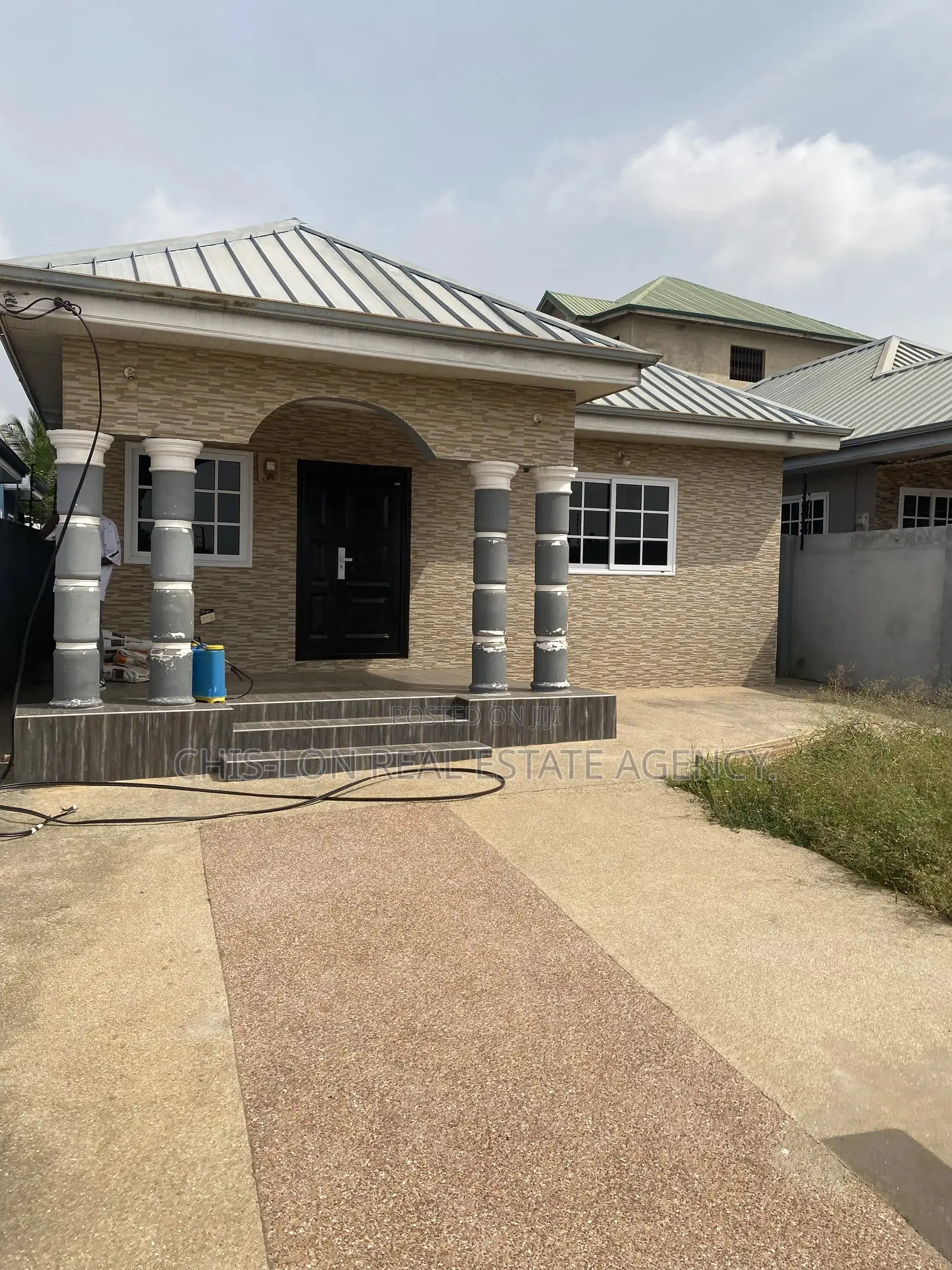3bdrm House in Tuba, Toll Booth for rent