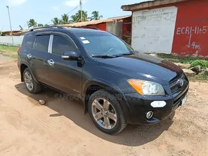 Toyota RAV4 2012 Black