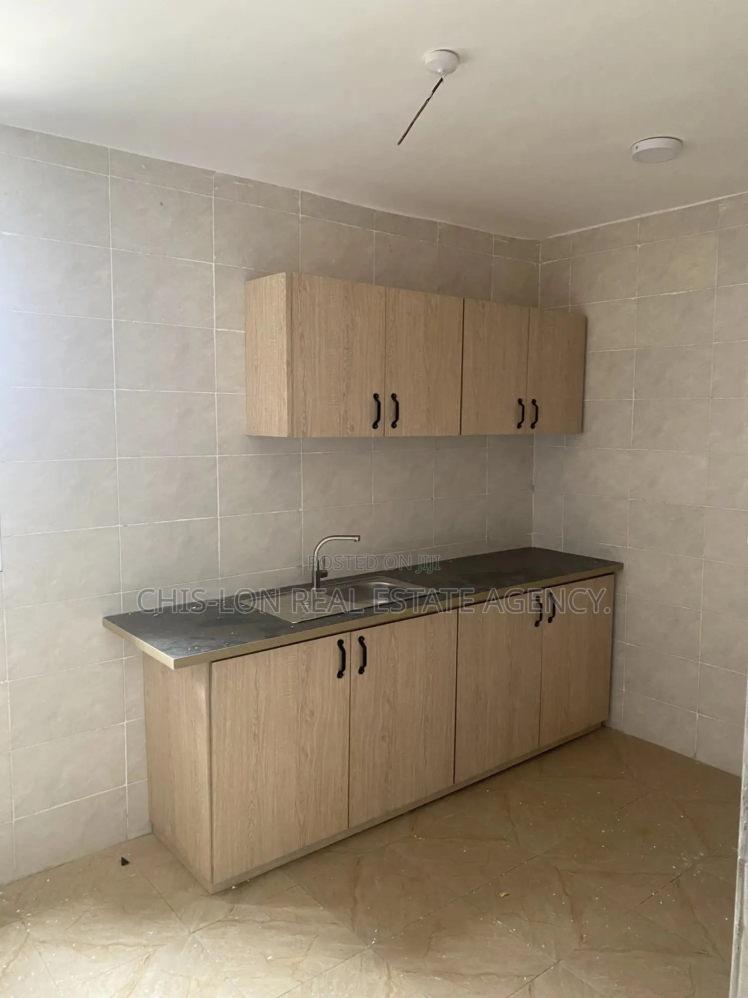 1bdrm Apartment in Kasoa Tuba Road, Toll Booth for rent