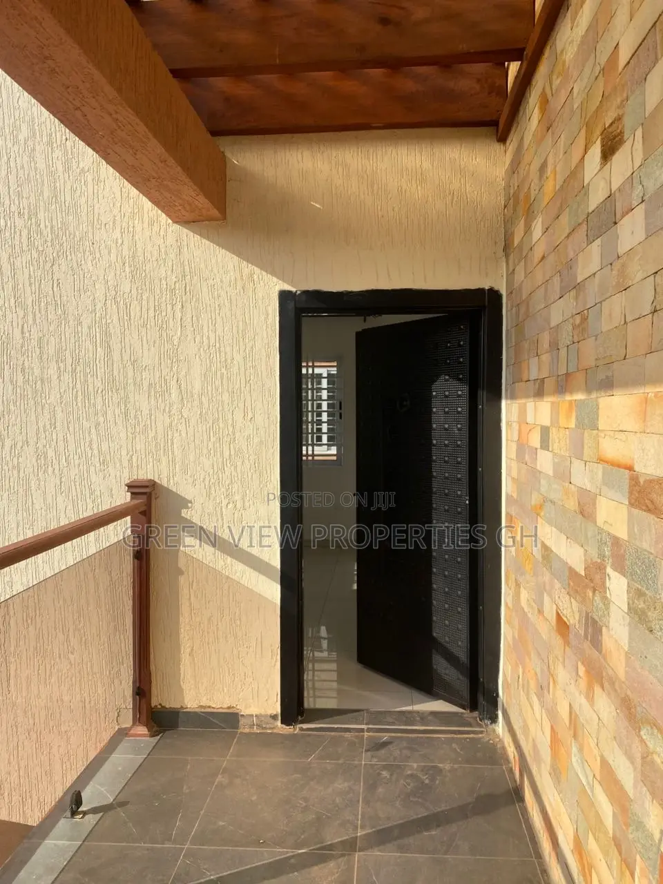 2bdrm Duplex in Achimota for rent