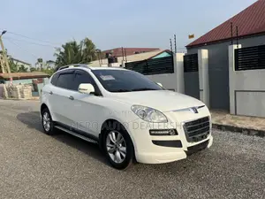 Luxgen U6 2013 White