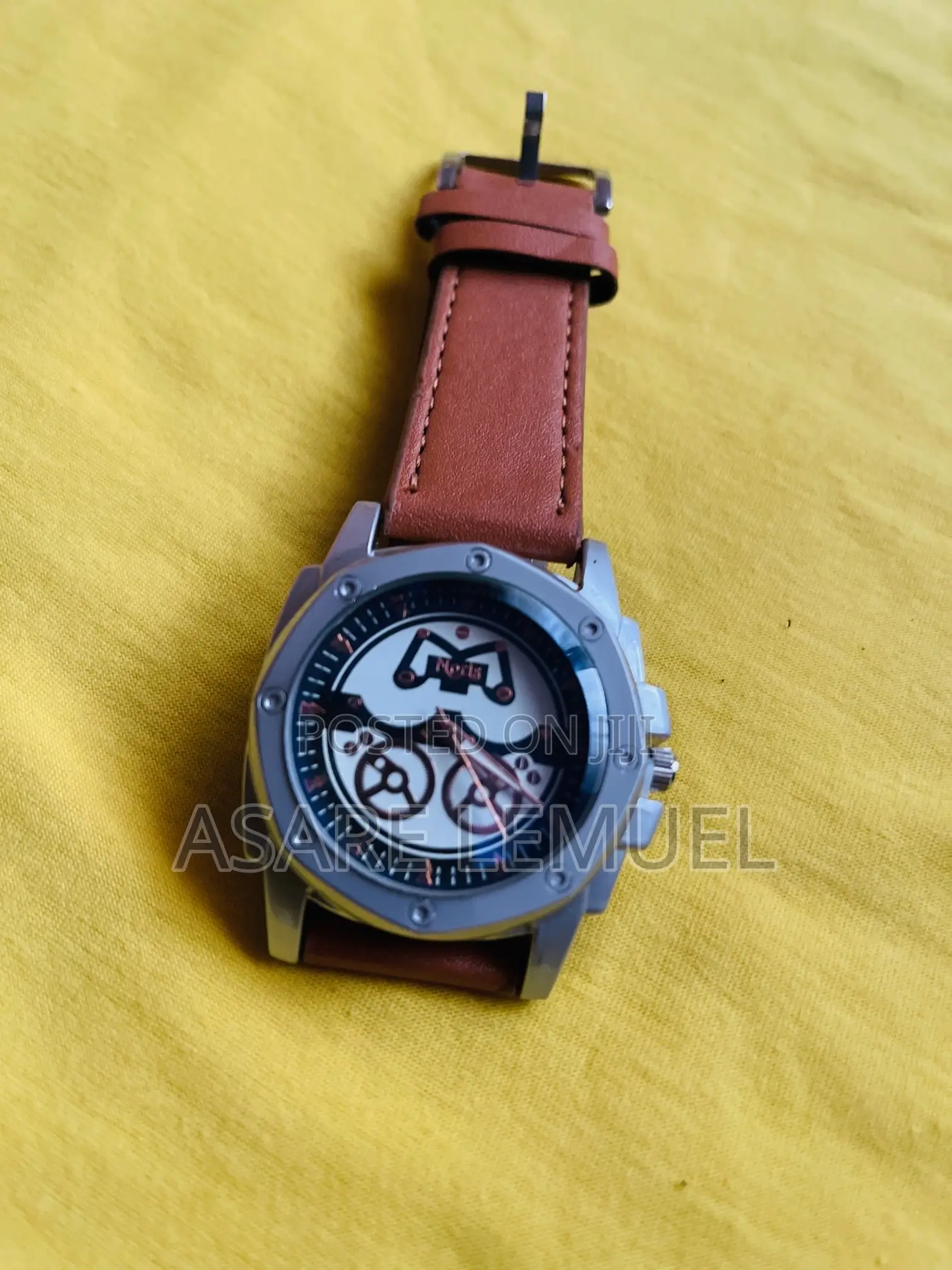 Elegant Men’S Leather Watch – Class Style