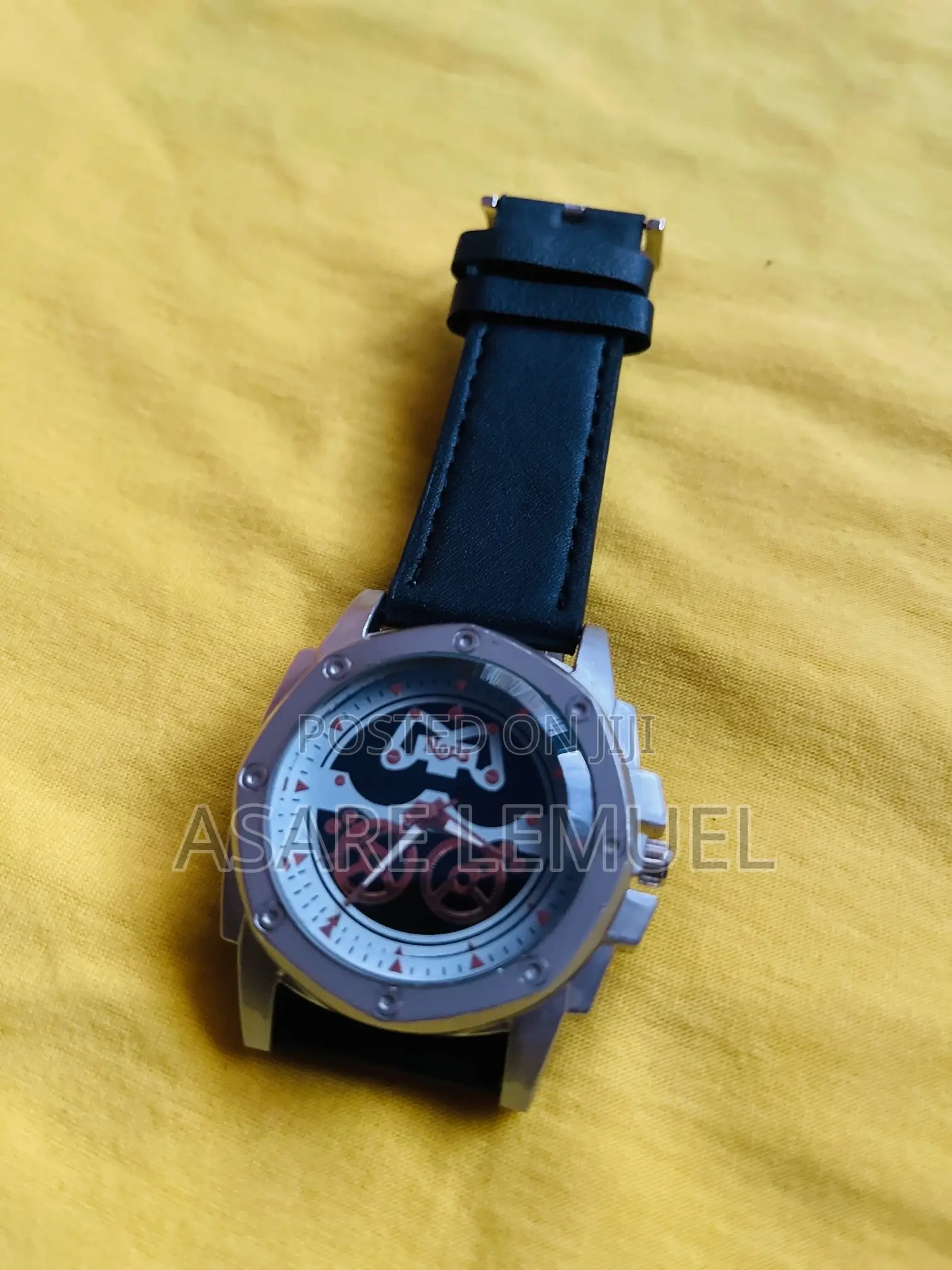 Elegant Men’S Leather Watch – Class Style