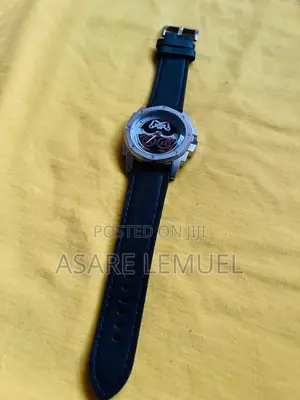 Elegant Men’S Leather Watch – Class Style
