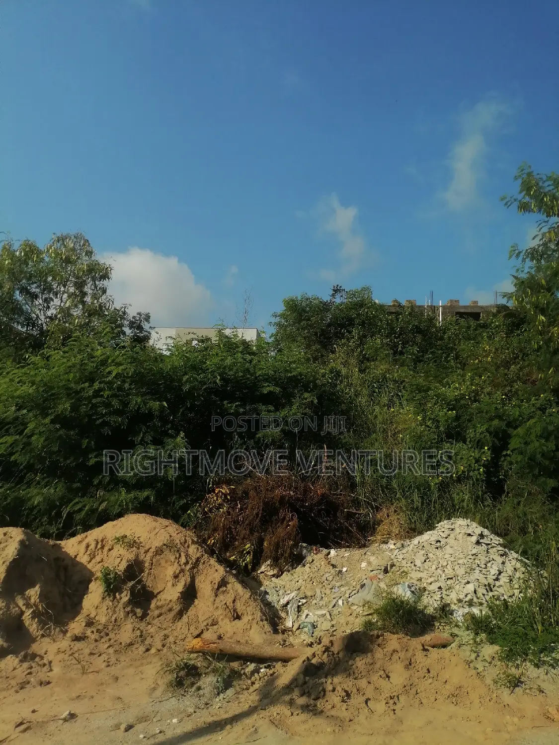 5bdrm House in Takoradi for sale