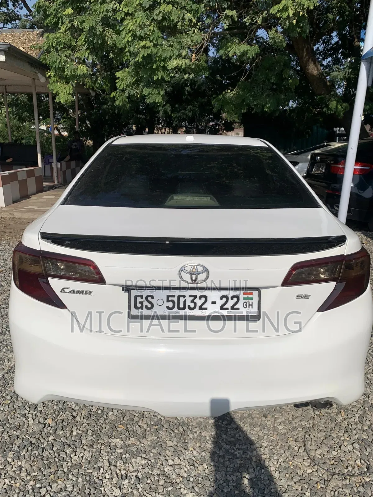 Toyota Camry LE 4dr Sedan (2.5L 4cyl 6A) 2014 White