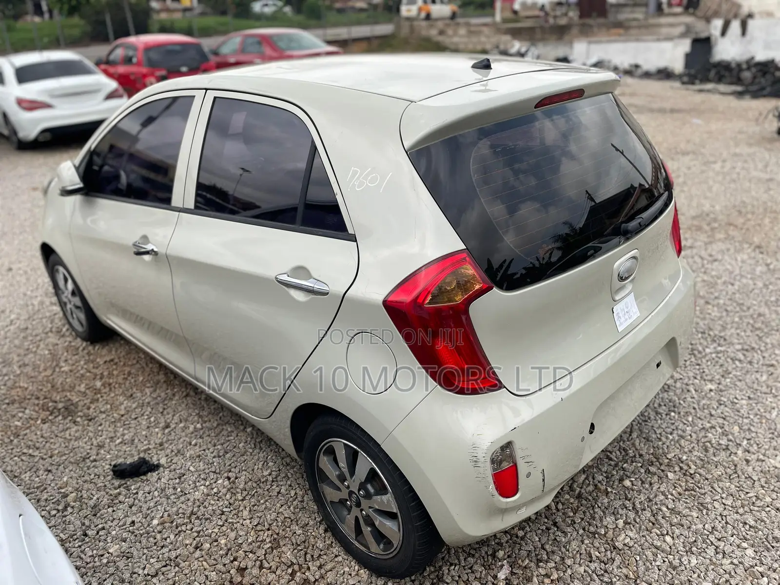 Kia Morning 2014 Off white