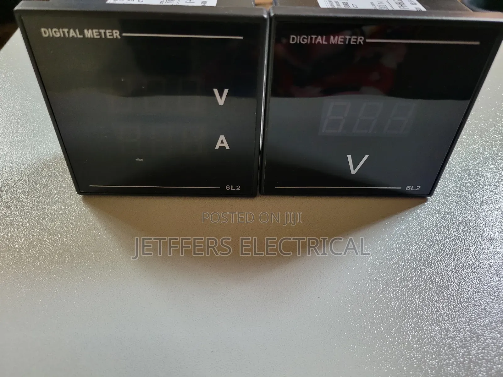 Digital Voltage and Current Indicator
