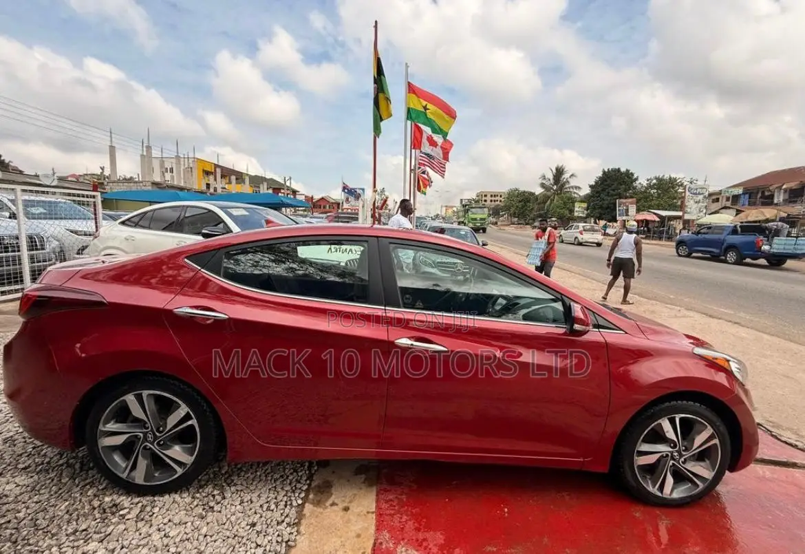Hyundai Elantra Limited 4dr Sedan (1.8L 4cyl 6A) 2015 Red