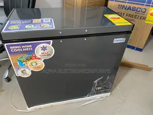 Easy - Clean Nasco 200l Chest Freezer