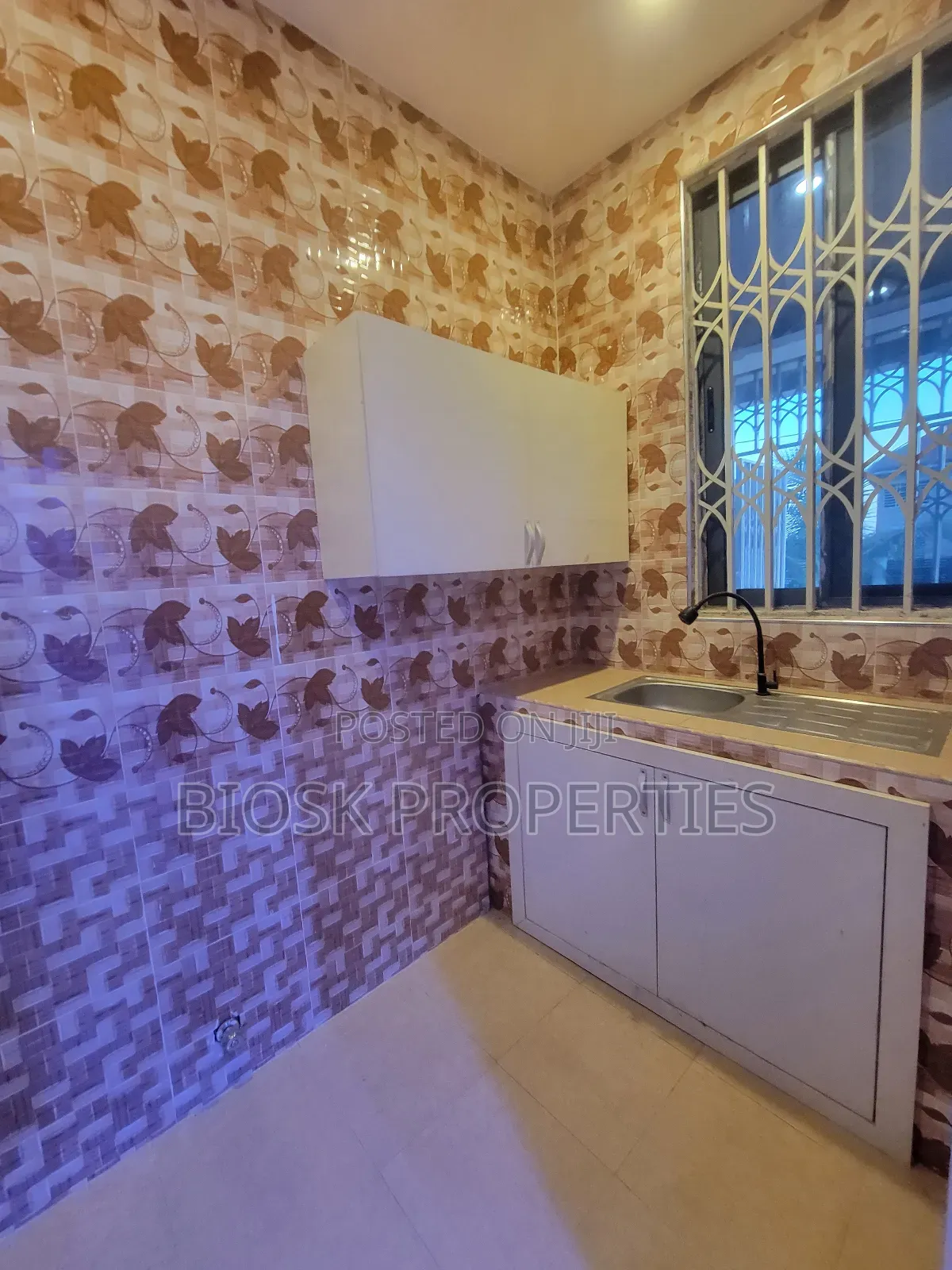 1bdrm Apartment in Biosk Properties, Malejor for rent