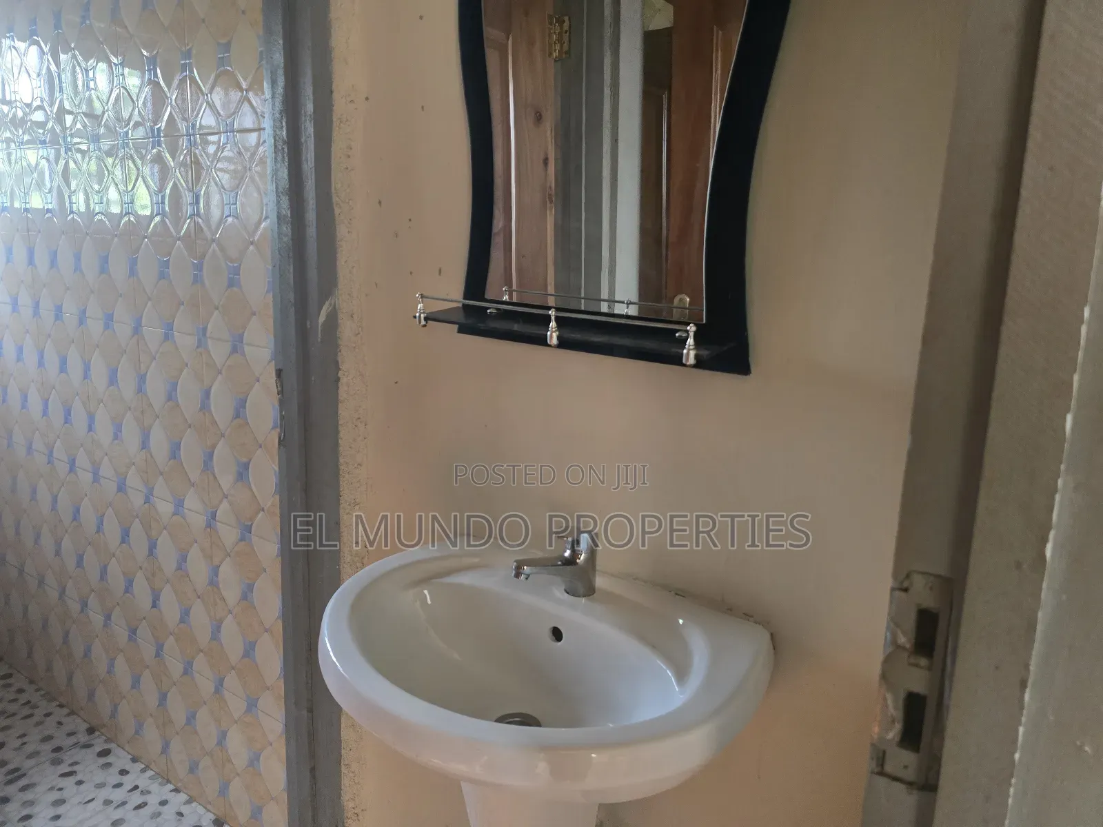 Mini Flat in Nyankyerenyease, Kumasi Metropolitan for rent