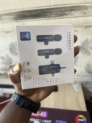 Wire Les Microphone