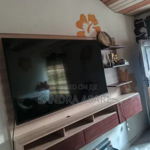 By God's Grace Venrures. We Are Selling Our Hisense Tv 65 Inches.