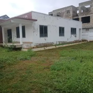 3bdrm House in Nana Poku Properties, Ejisu-Juaben Municipal for sale