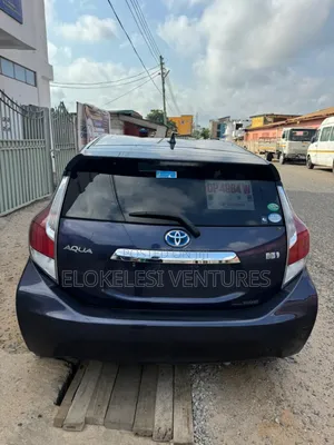 Toyota Aqua 2015 Blue