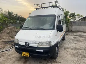 Peugeot Boxer 2004 White