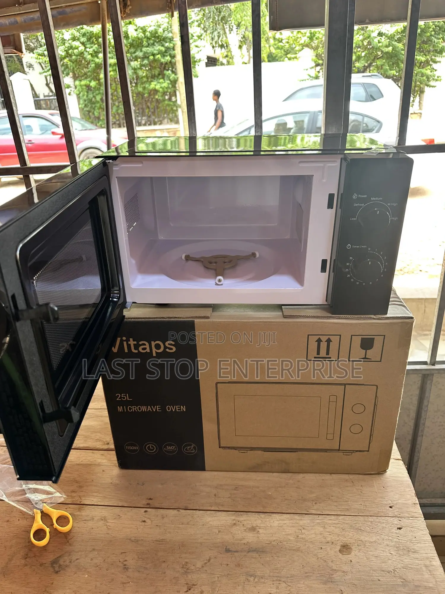 Quality and Classic 25 Litres Microwave