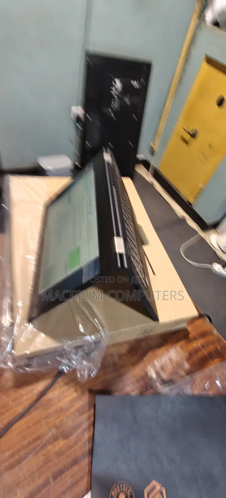 New Laptop Lenovo ThinkPad L13 Yoga 16GB Intel Core i5 SSD 256GB