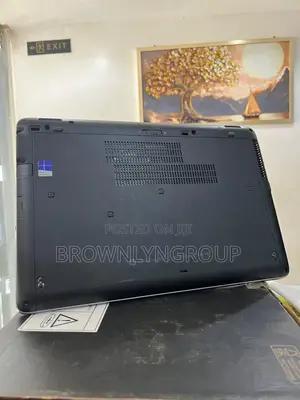 Laptop HP EliteBook 850 8GB Intel Core i5 SSD 256GB
