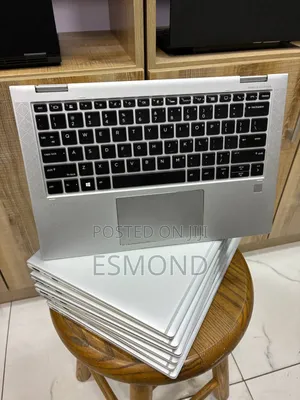 Laptop HP EliteBook 1030 G1 8GB Intel Core i5 SSD 256GB