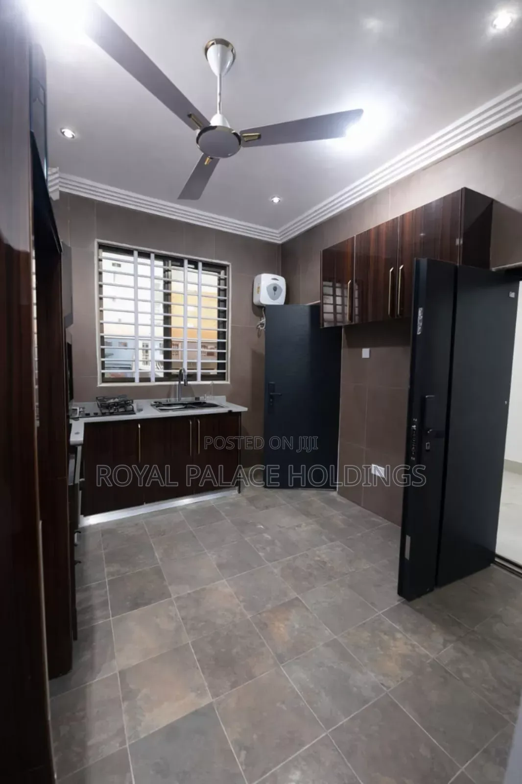 2bdrm Apartment in West Lands, Presby Church Area for rent