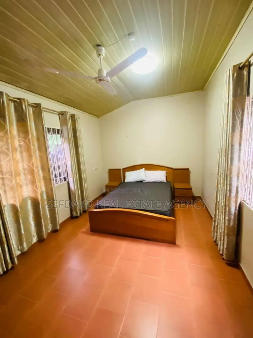Furnished 4bdrm Townhouse / Terrace in Airport Residential Area