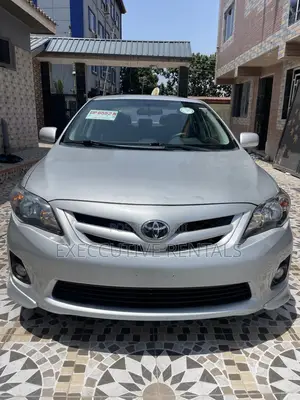 Toyota Corolla 2013 Silver