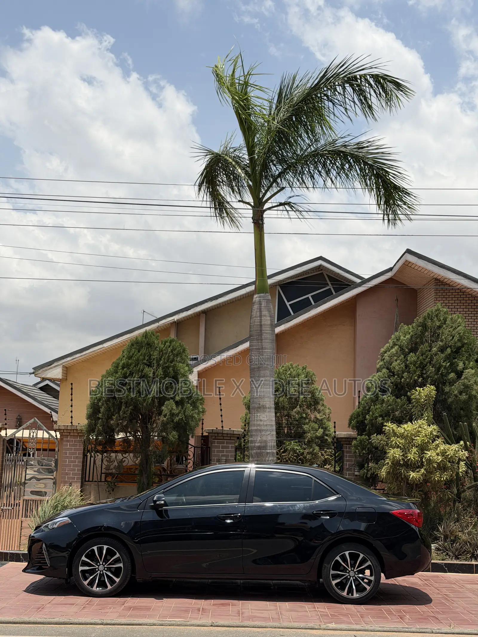 Toyota Corolla XSE (1.8L 4cyl 2A) 2018 Black