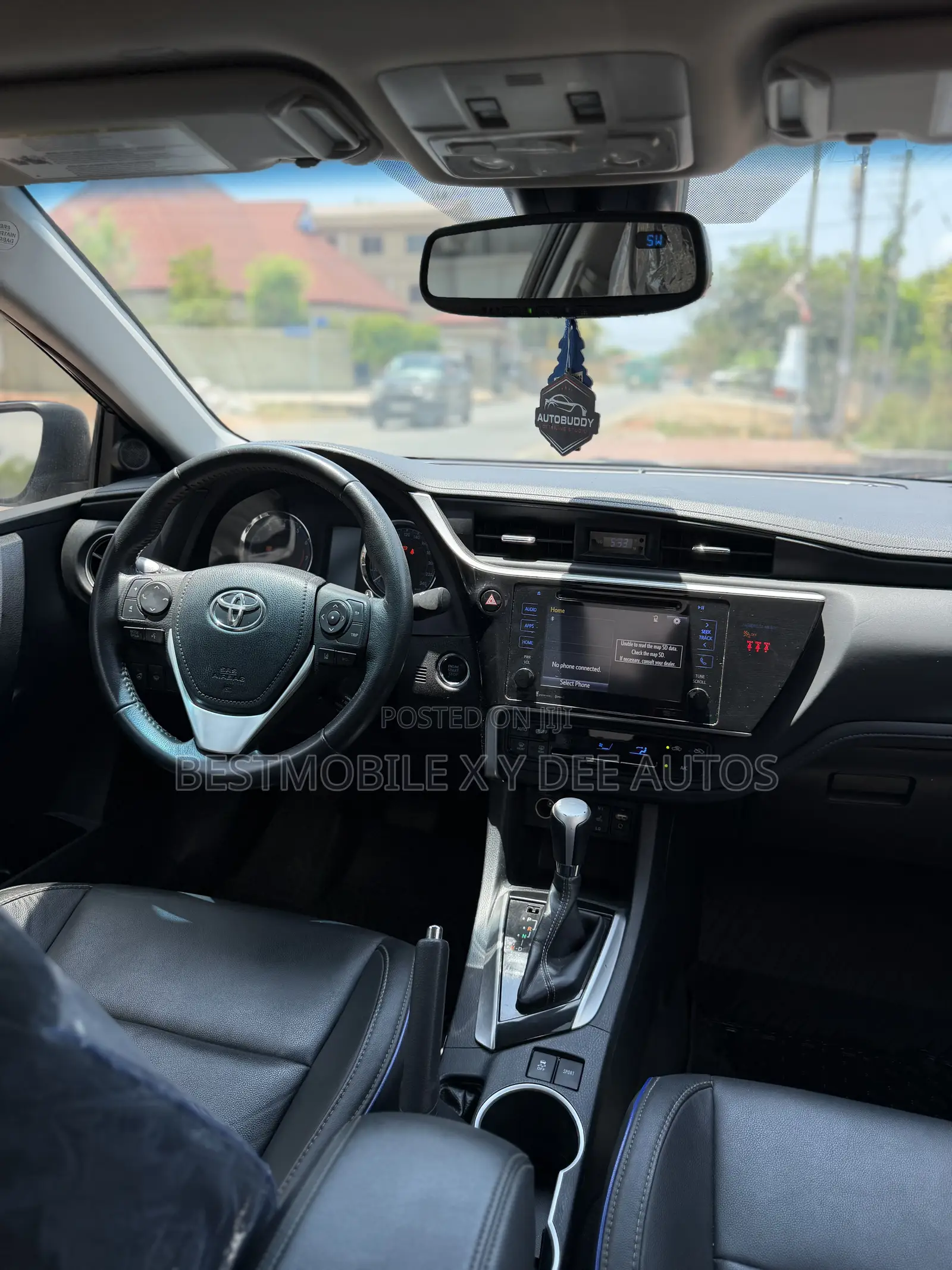 Toyota Corolla XSE (1.8L 4cyl 2A) 2018 Black