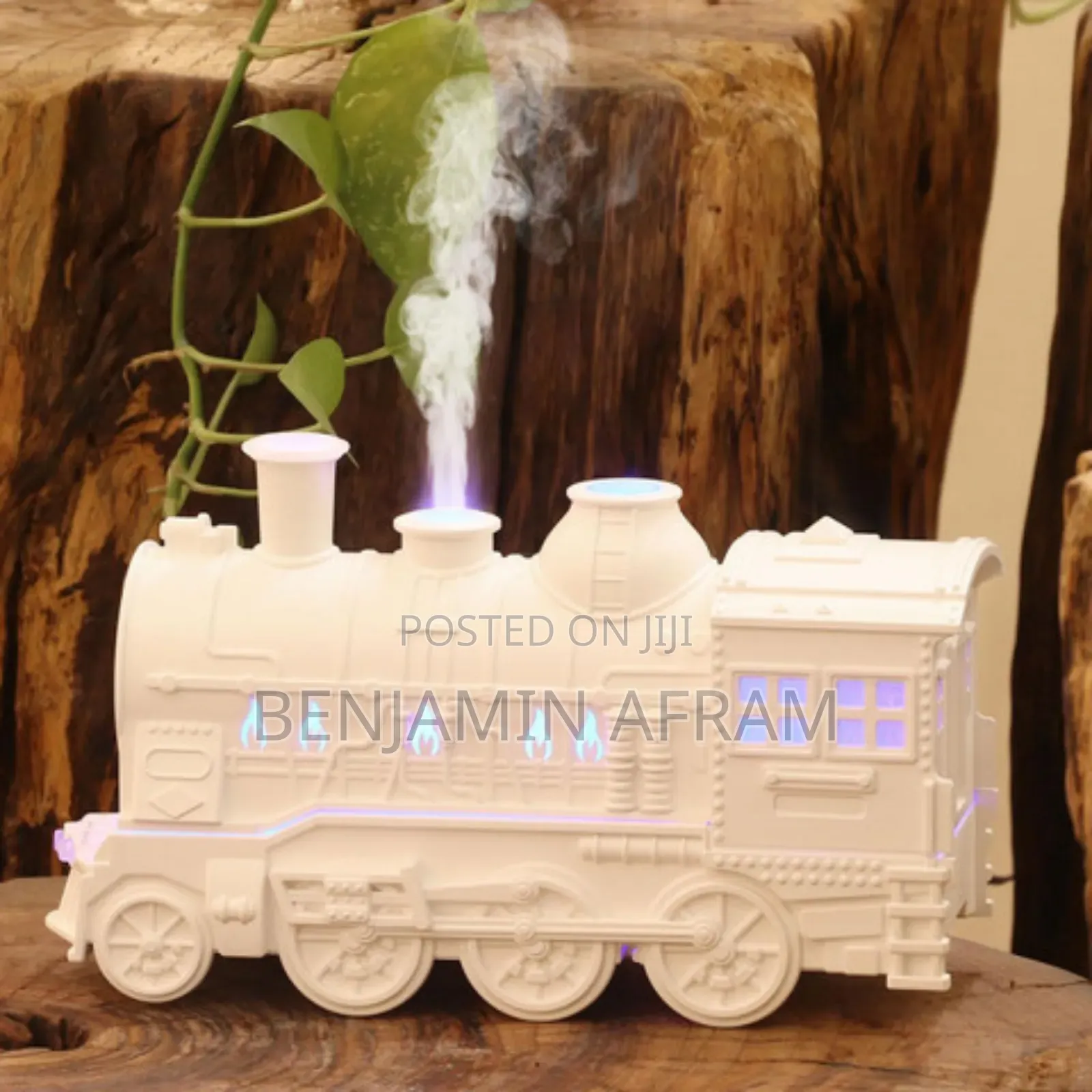 Decorative Desk Train Humidifier