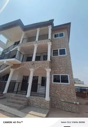 3bdrm Apartment in Top Base for rent