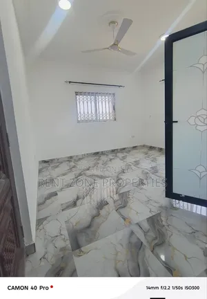 3bdrm Apartment in Top Base for rent