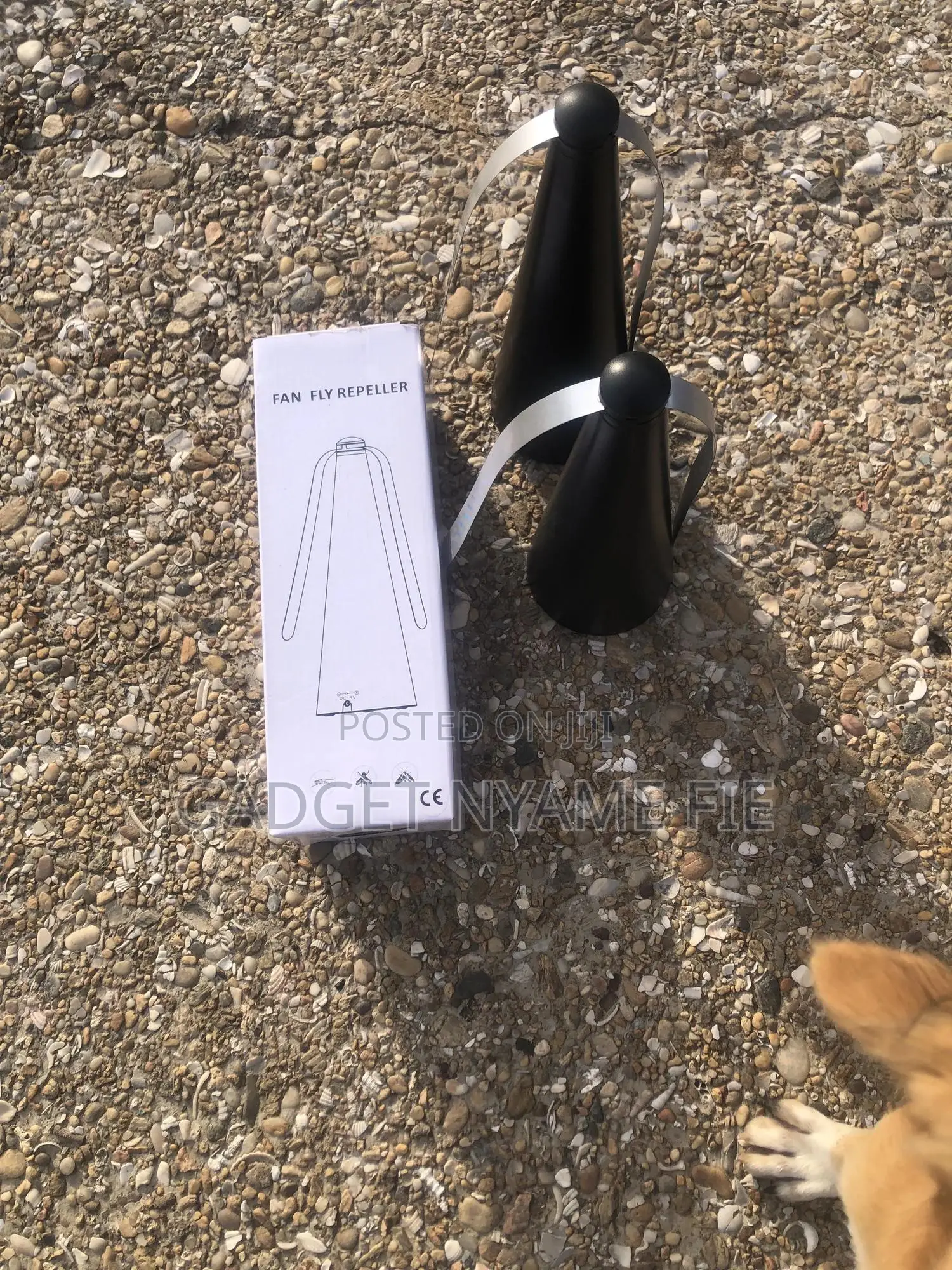 Buzz-Free Comfort: The Ultimate Battery-Powered Fly Fan(Wholesale)