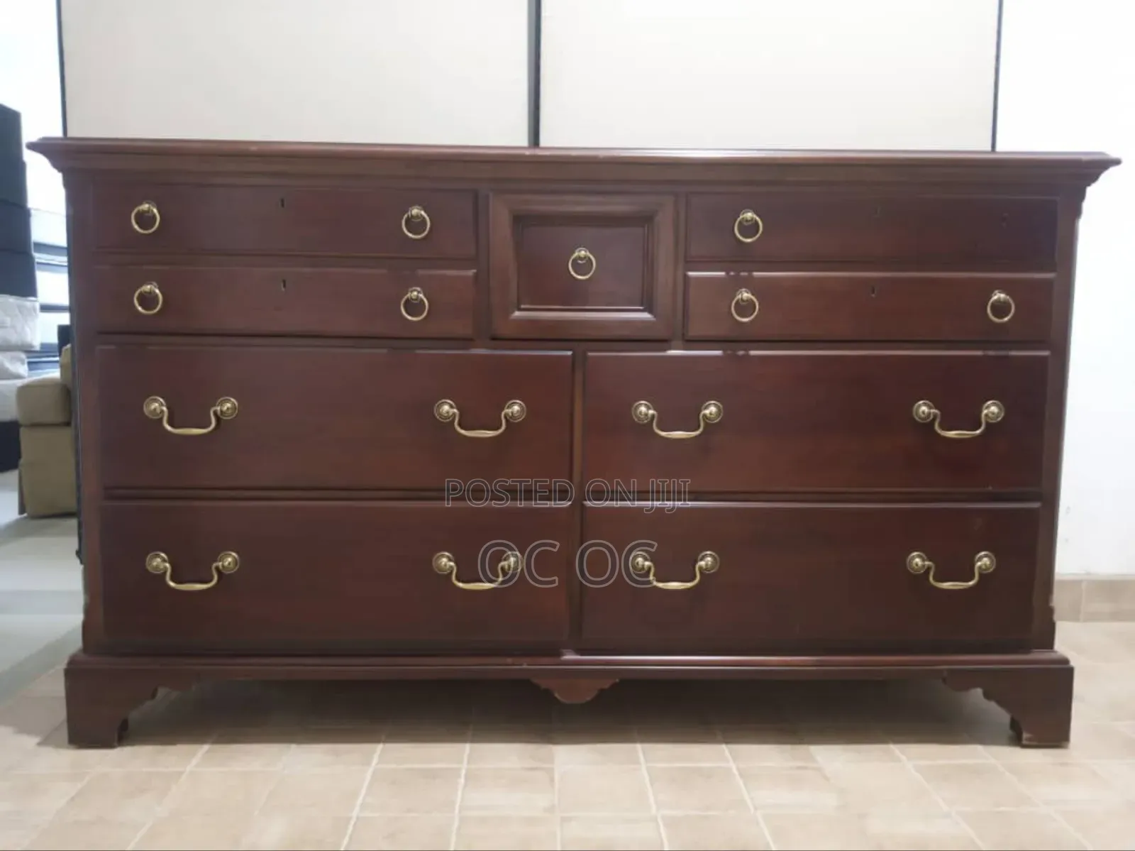 Drexel Heritage Cherry Wood Dresser