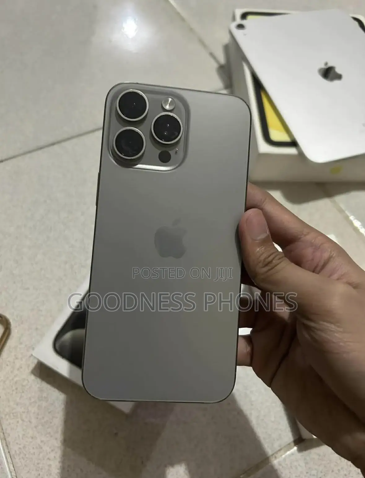 Apple iPhone 15 Pro Max 256 GB Silver