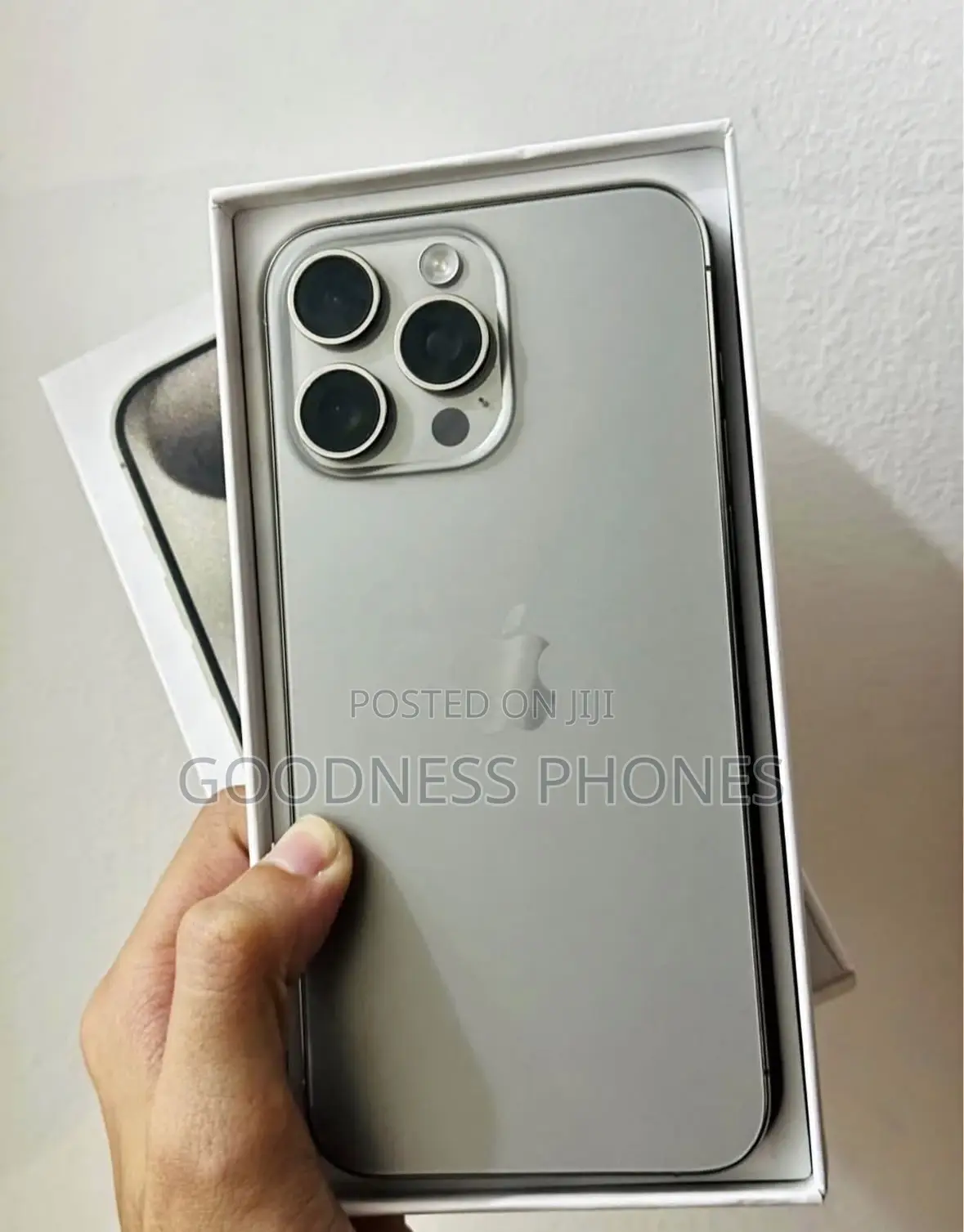 Apple iPhone 15 Pro Max 256 GB Silver