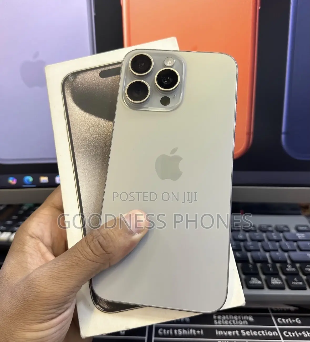 Apple iPhone 15 Pro Max 256 GB Silver