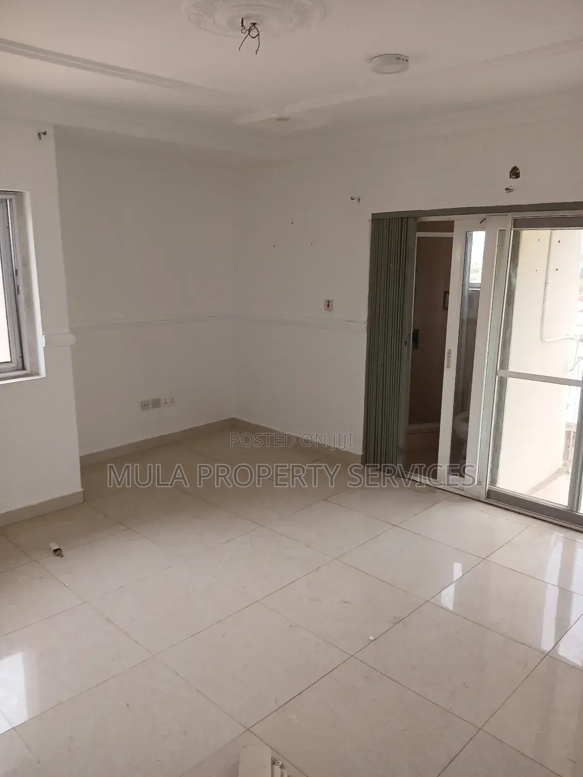 2bdrm Apartment in Mula Property, Neoplan for rent