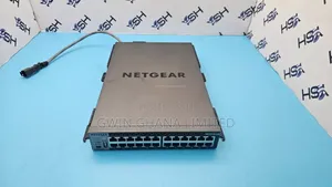 Netgear M4300-24x (24x10gb) L3 Managed Gigabit Switch +4 X10gb SFP