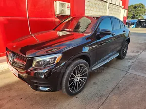 Mercedes-Benz GLC-Class 2019 Black